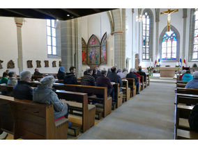 Festgottesdienst für die Kommunionjubilare an Ostermontag (Foto: Karl-Franz Thiede)
